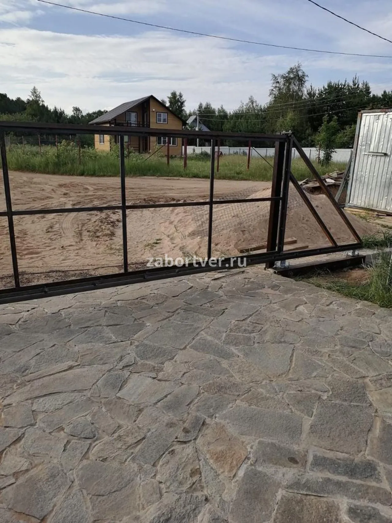 Автоматические ворота с дистанционным управлением